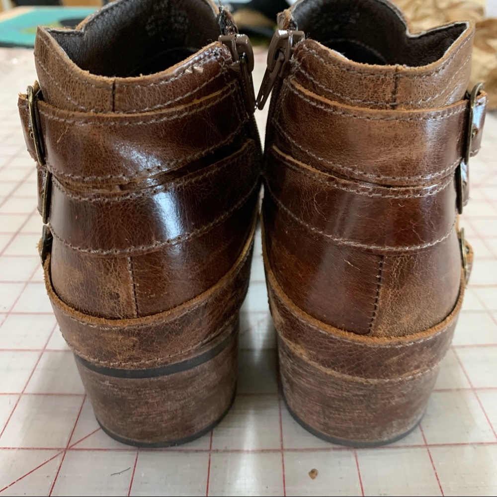 Matisse booties size 8 in good used condition - Picture 5 of 6